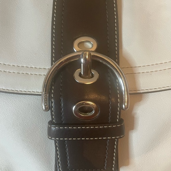 Y2K Coach F10910 Soho Leather Buckle Flap Hobo Bag w/matching wallet - Picture 6 of 13